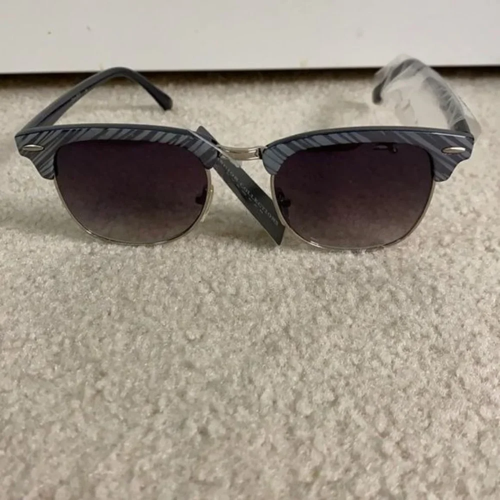 Fashion Wayfarer Style Sunglasses